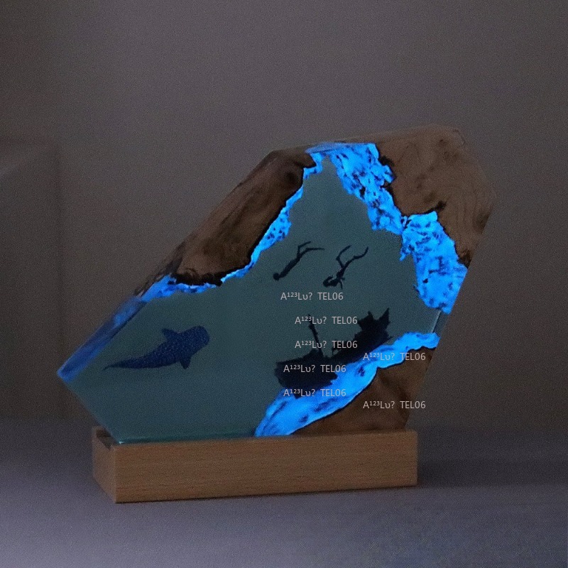 مصباح ليلي من الخشب والراتنج ب - مراجعة Resin Art Light وسعره