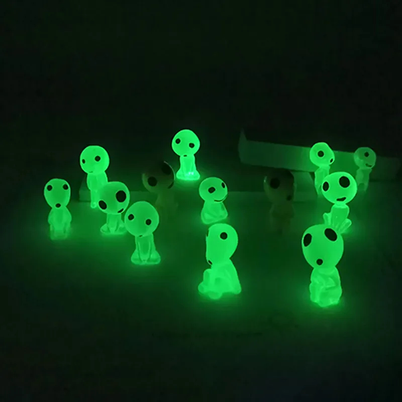 شخصيات كوداما المضيئة الصغيرة  - مراجعة Resin Art Light وسعره