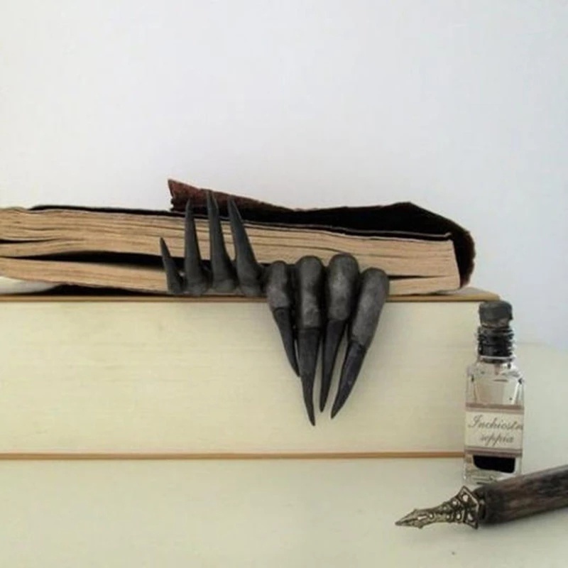 يد الشيطان هالوين فيلم الرعب ا - مراجعة Resin Art Bookmark وسعره